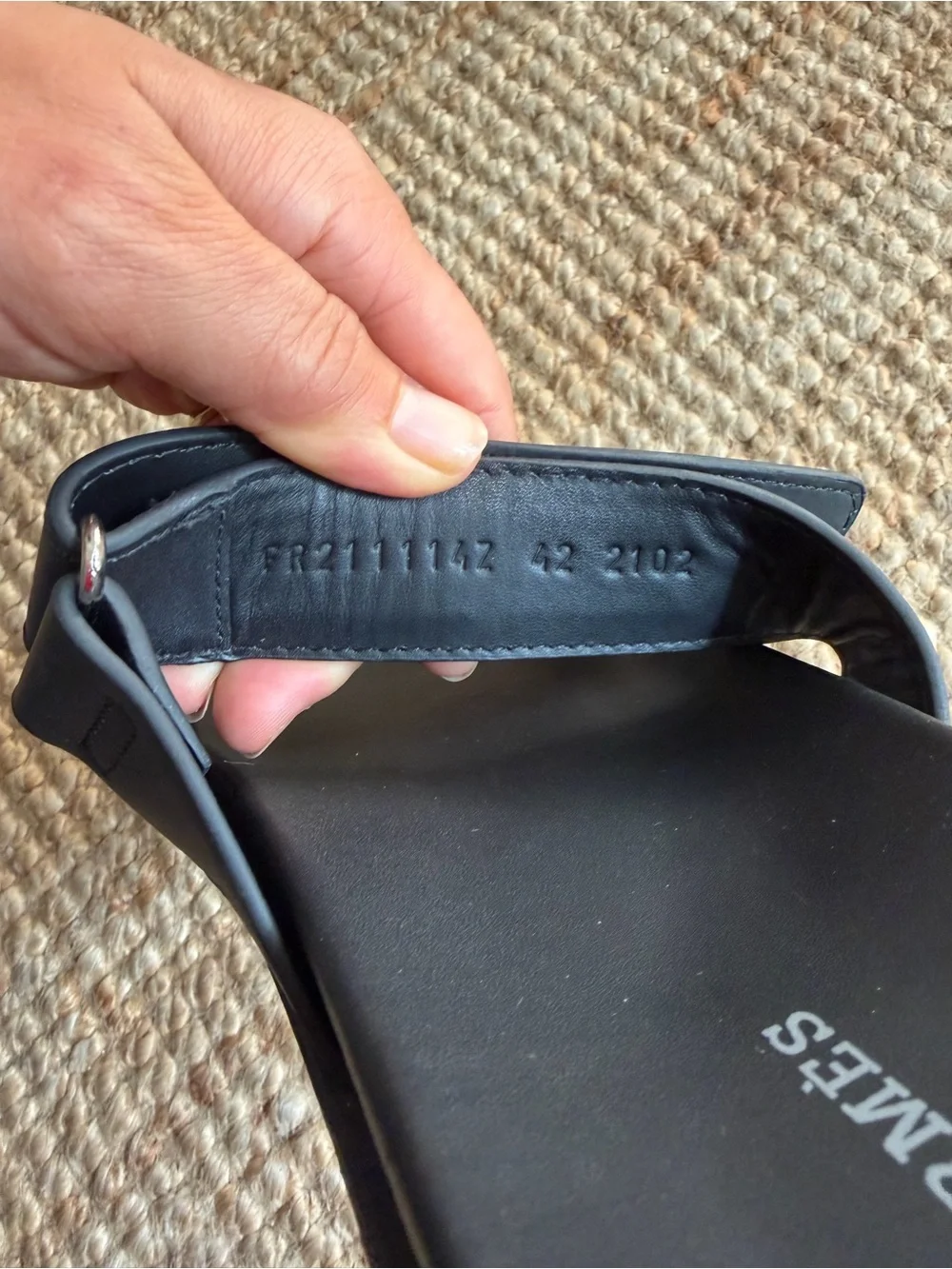 Hermes gently used